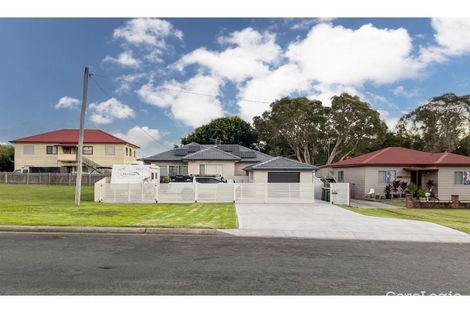 Property photo of 18 Middle Street Forster NSW 2428