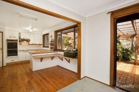 Property photo of 7 Tamarisk Place Wyoming NSW 2250