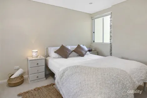Property photo of 33/4-16 Kingsway Dee Why NSW 2099