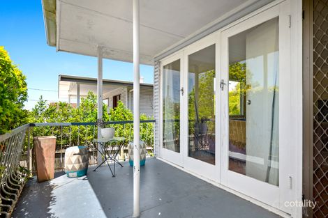 Property photo of 147 Fifth Avenue Balmoral QLD 4171