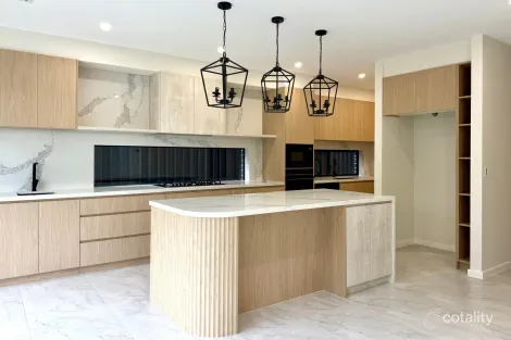 8 Ursa St, Box Hill, NSW 2765