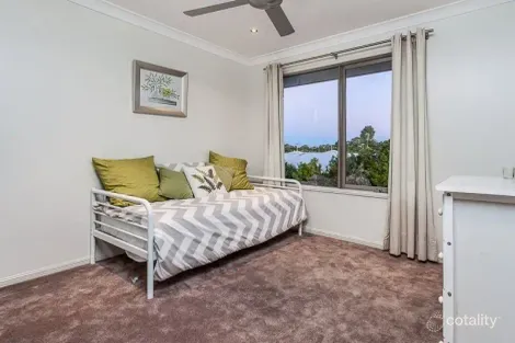 Property photo of 10 Coffey Court Beachmere QLD 4510