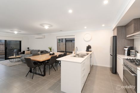 Property photo of 16 Harper Boulevard Mount Duneed VIC 3217