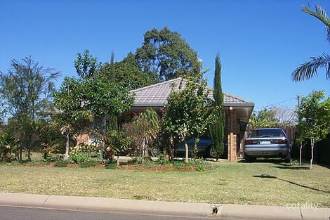 28 Heaps St, Avenell Heights, QLD 4670