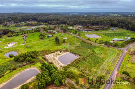 Property photo of 15 Barronhurst Court Pemberton WA 6260