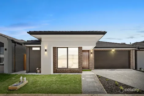 13 Pursuit St, Mambourin, VIC 3024