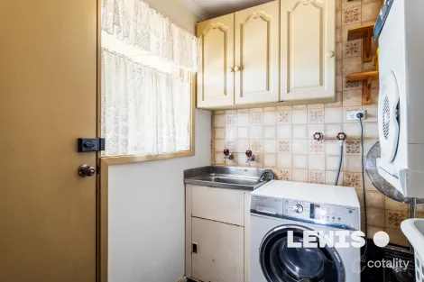 Property photo of 21 Roscrea Road Melton VIC 3337