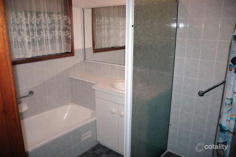 Property photo of 1/2 Brodie Close Bomaderry NSW 2541