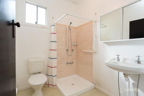 Property photo of 32 McAneny Street Redcliffe QLD 4020