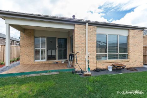 Property photo of 33 Blakewater Crescent Weir Views VIC 3338