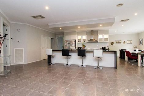 Property photo of 22 Flame Robin Drive Langwarrin VIC 3910