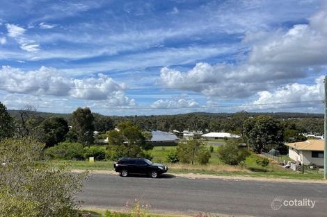 Property photo of 20 Railway Terrace Crows Nest QLD 4355