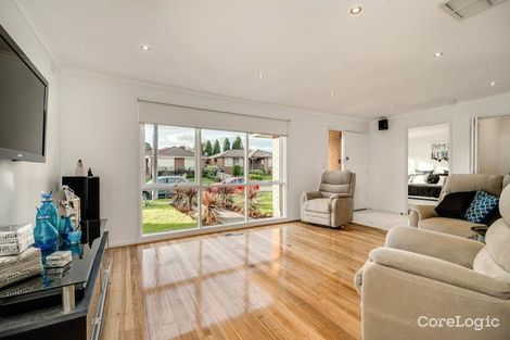 Property photo of 33 Cabernet Crescent Bundoora VIC 3083