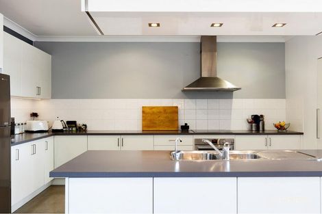 Property photo of 2/77 Auburn Street Wollongong NSW 2500