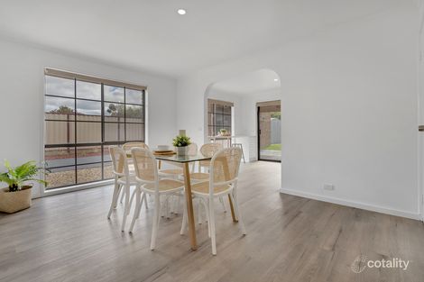 Property photo of 34 Rokeby Crescent Craigieburn VIC 3064