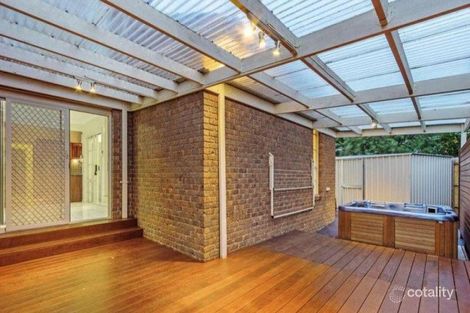 Property photo of 7 Stonehaven Court Mooroolbark VIC 3138