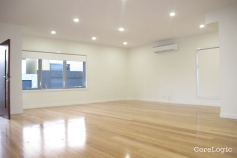 Property photo of 1/5 Lorimer Street Caroline Springs VIC 3023