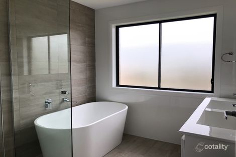 Property photo of 8B Abelia Street Barrack Heights NSW 2528