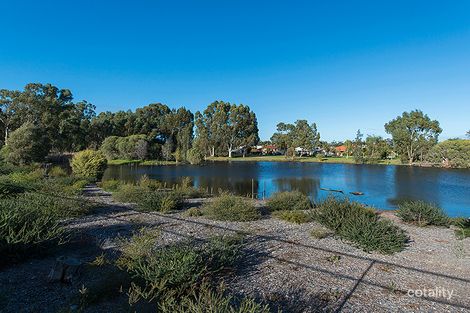 36 Kalari Dr, Wattle Grove, WA 6107