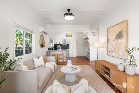 Property photo of 2 Pine Street Greenslopes QLD 4120