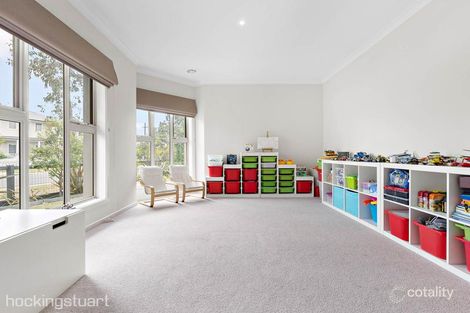 Property photo of 13 Hepburn Avenue Eynesbury VIC 3338