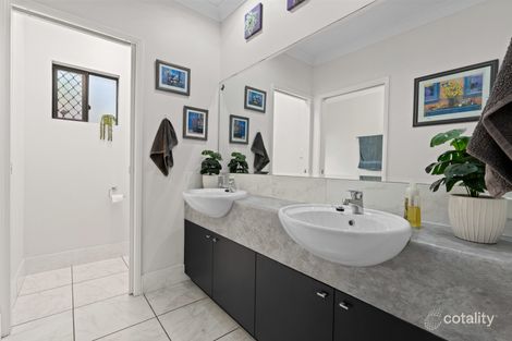 Property photo of 15 Ellestree Close Redlynch QLD 4870
