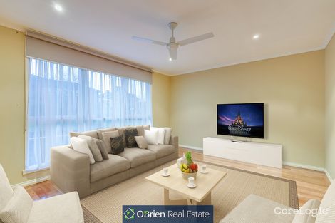 Property photo of 8 Hutchins Avenue Endeavour Hills VIC 3802