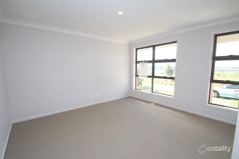 Property photo of 8 Wirripang Street Fletcher NSW 2287