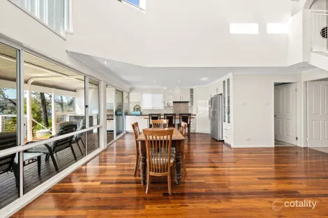 Property photo of 52 Eastslope Way North Arm Cove NSW 2324