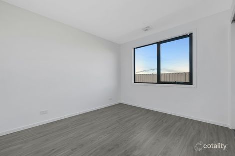 Property photo of 25 Ryebank Avenue Werribee VIC 3030