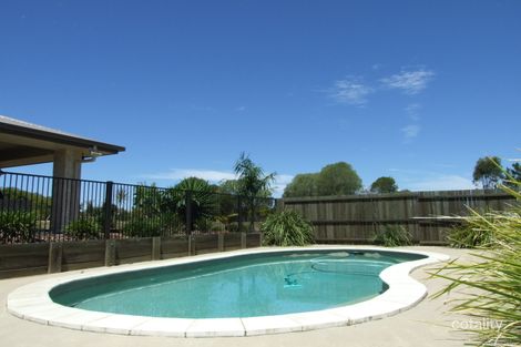 Property photo of 28 Paulin Park Place Tinana QLD 4650