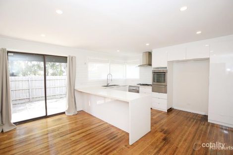 Property photo of 20 Ashbrook Circuit Bundoora VIC 3083