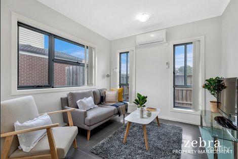 Property photo of 2/4 Celest Court Werribee VIC 3030