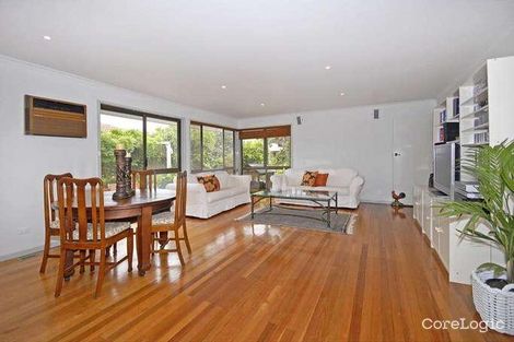 Property photo of 18 Leeds Road Mount Waverley VIC 3149