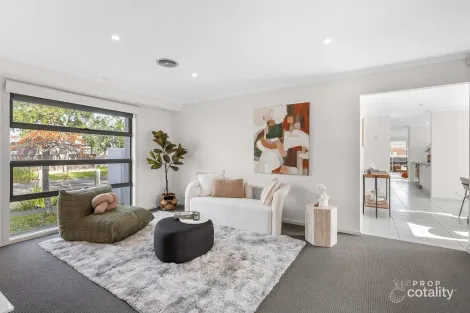 Property photo of 30 Kirkstone Road Point Cook VIC 3030