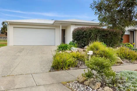 Property photo of 27 Shorebreak Street Torquay VIC 3228