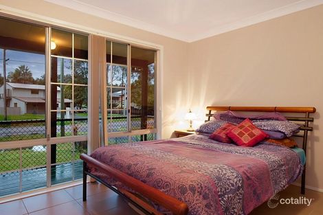 Property photo of 359 Tuggerawong Road Tuggerawong NSW 2259