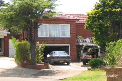 5 Paris Ave, Earlwood, NSW 2206