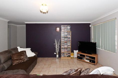 Property photo of 7 Wenstead Place Stratton WA 6056