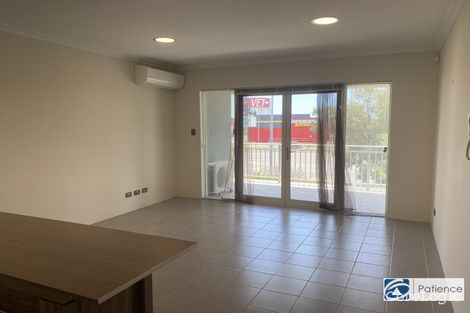 Property photo of 19/1 Elsbury Approach Clarkson WA 6030