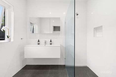 Property photo of 10 Beenak Avenue Brighton East VIC 3187