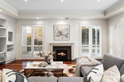 Property photo of 18 Pilbara Mews Bulleen VIC 3105