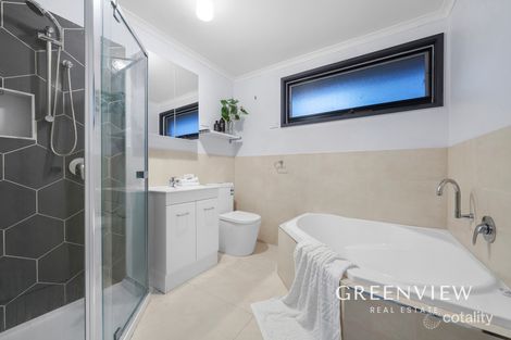 Property photo of 15 Phillip Court Cranbourne North VIC 3977