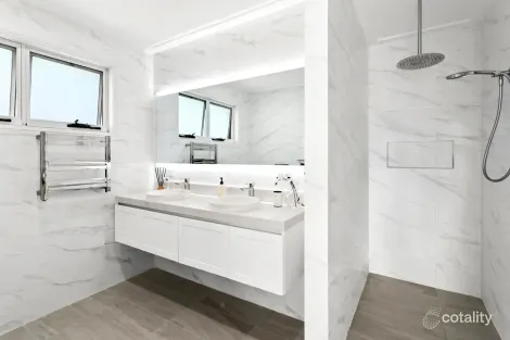 Property photo of 7 Langdale Place Wheeler Heights NSW 2097