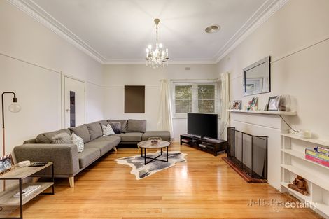 Property photo of 28 Severn Street Balwyn North VIC 3104