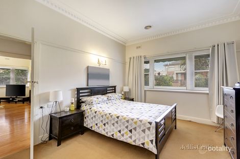 Property photo of 28 Severn Street Balwyn North VIC 3104