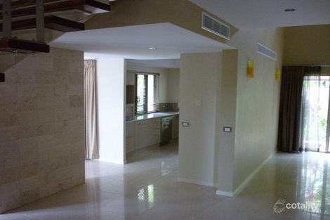 Property photo of 904/37-41 Mann Street Westcourt QLD 4870