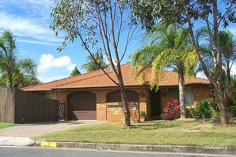 2/7 Davebill Ct, Labrador, QLD 4215