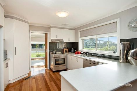 Property photo of 1 Tanjil Court Keilor VIC 3036