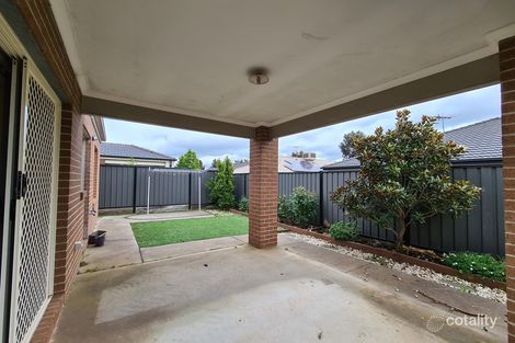 56 Oakgrove Dr, Craigieburn, VIC 3064